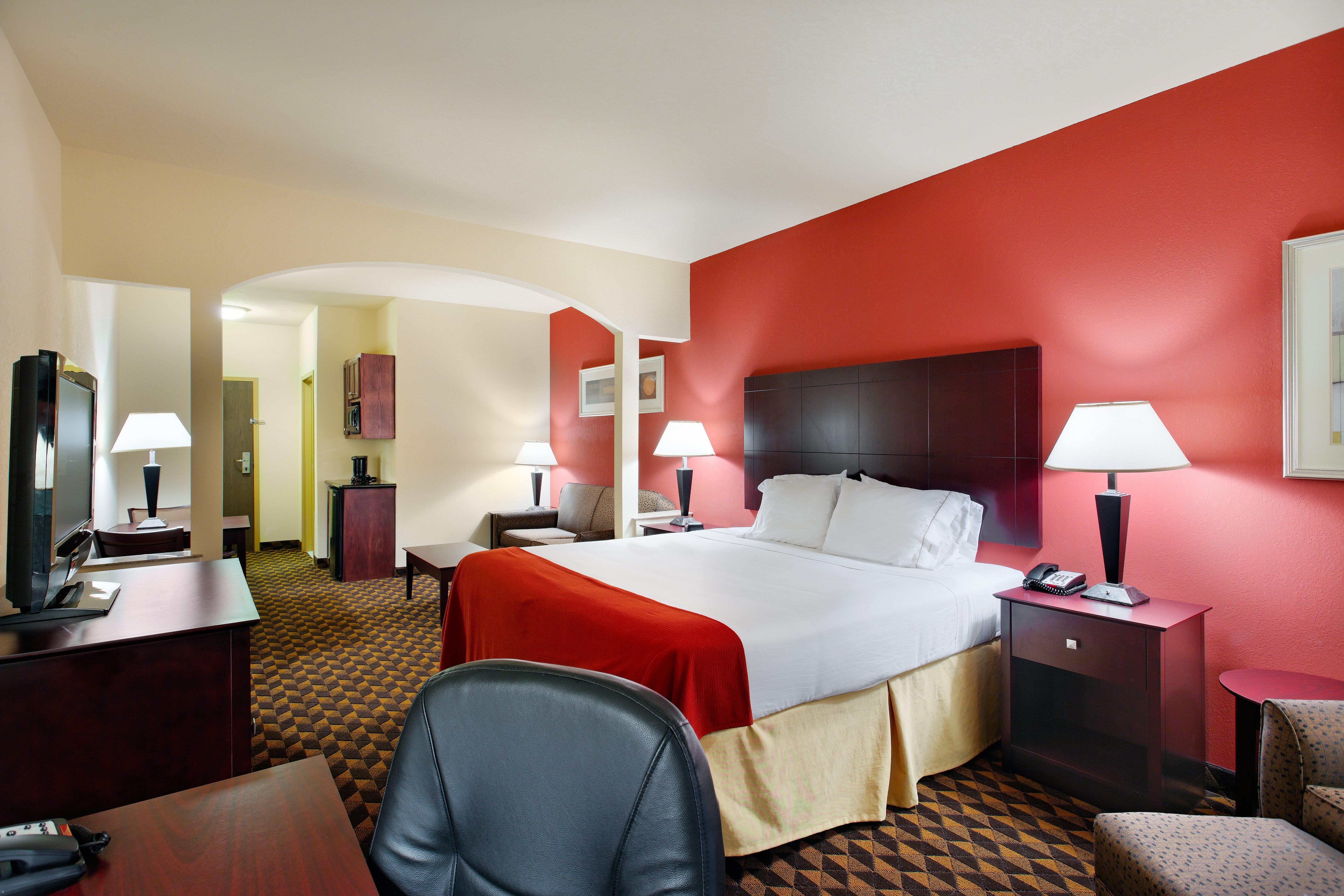 Holiday Inn Express & Suites Malvern By Ihg Eksteriør billede