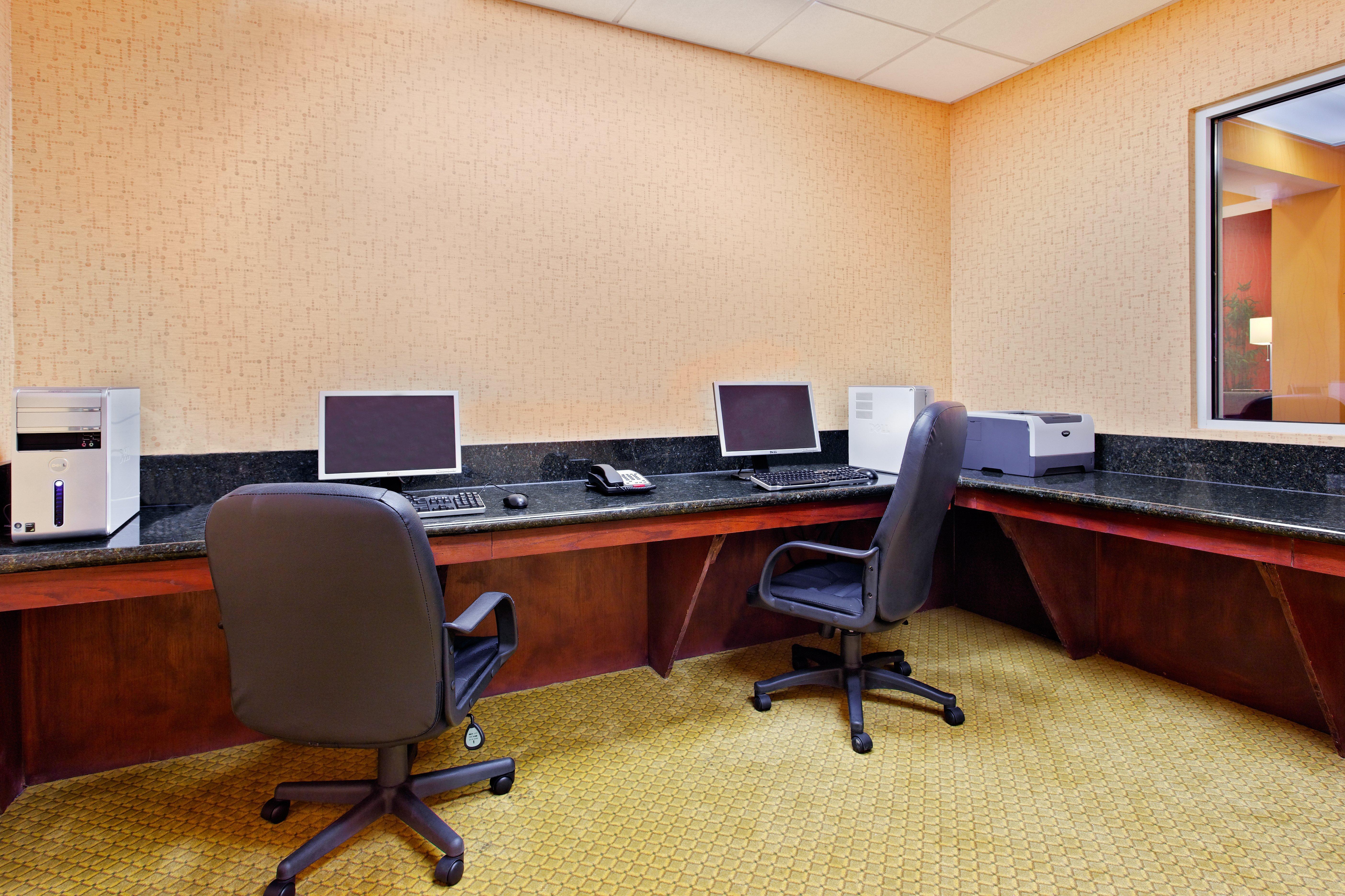 Holiday Inn Express & Suites Malvern By Ihg Eksteriør billede